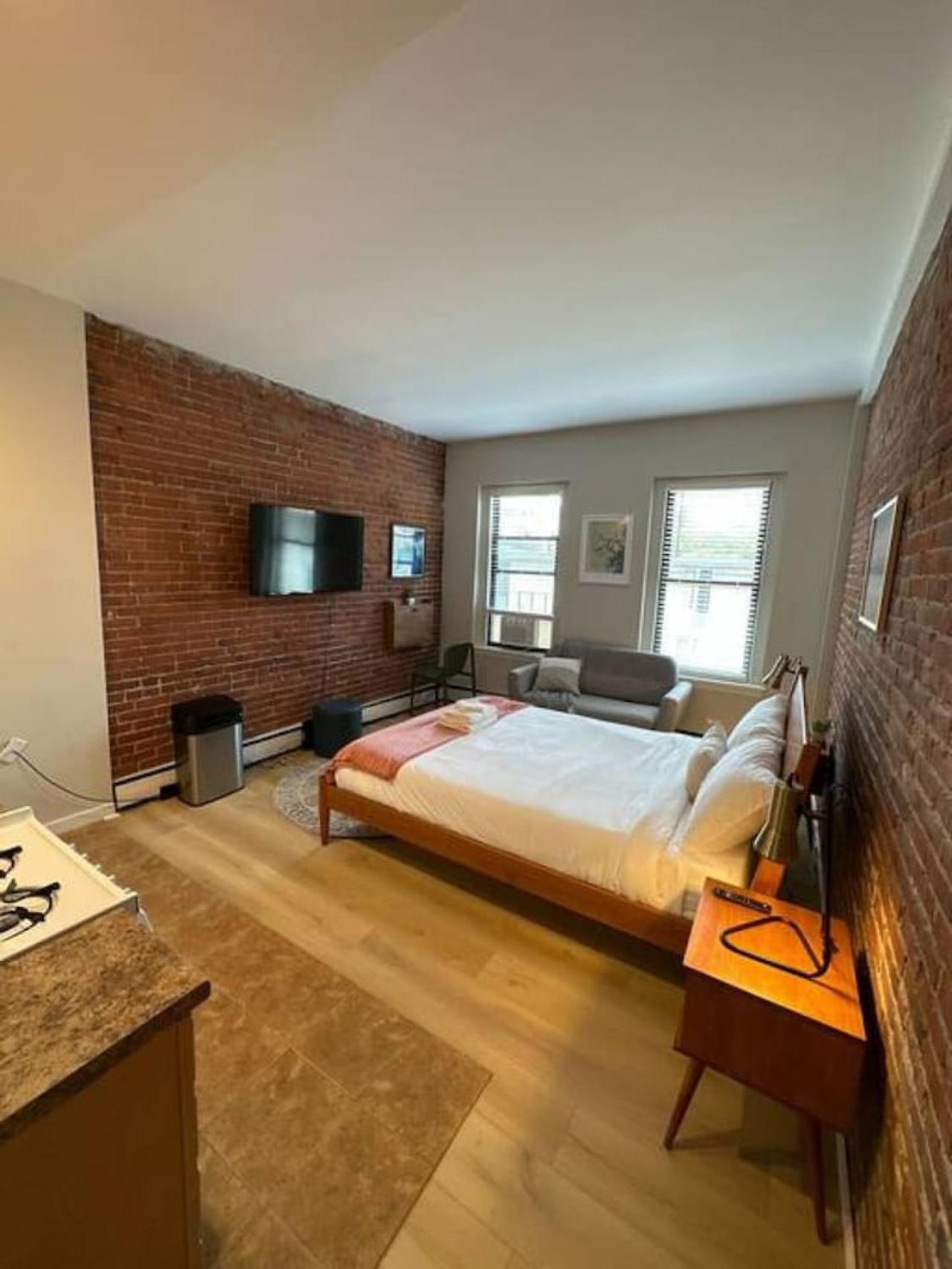 Charming Back Bay Apartment